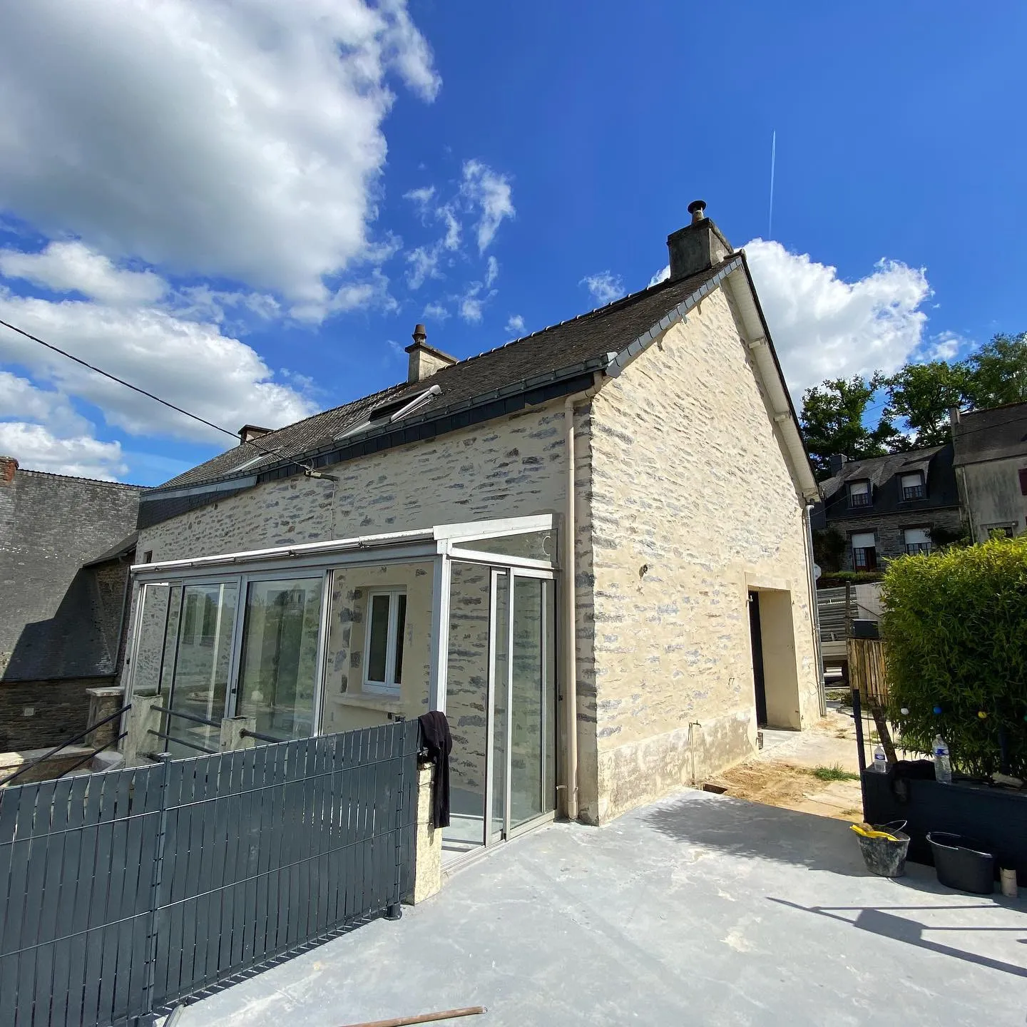 installation de pergola bioclimatique rennes