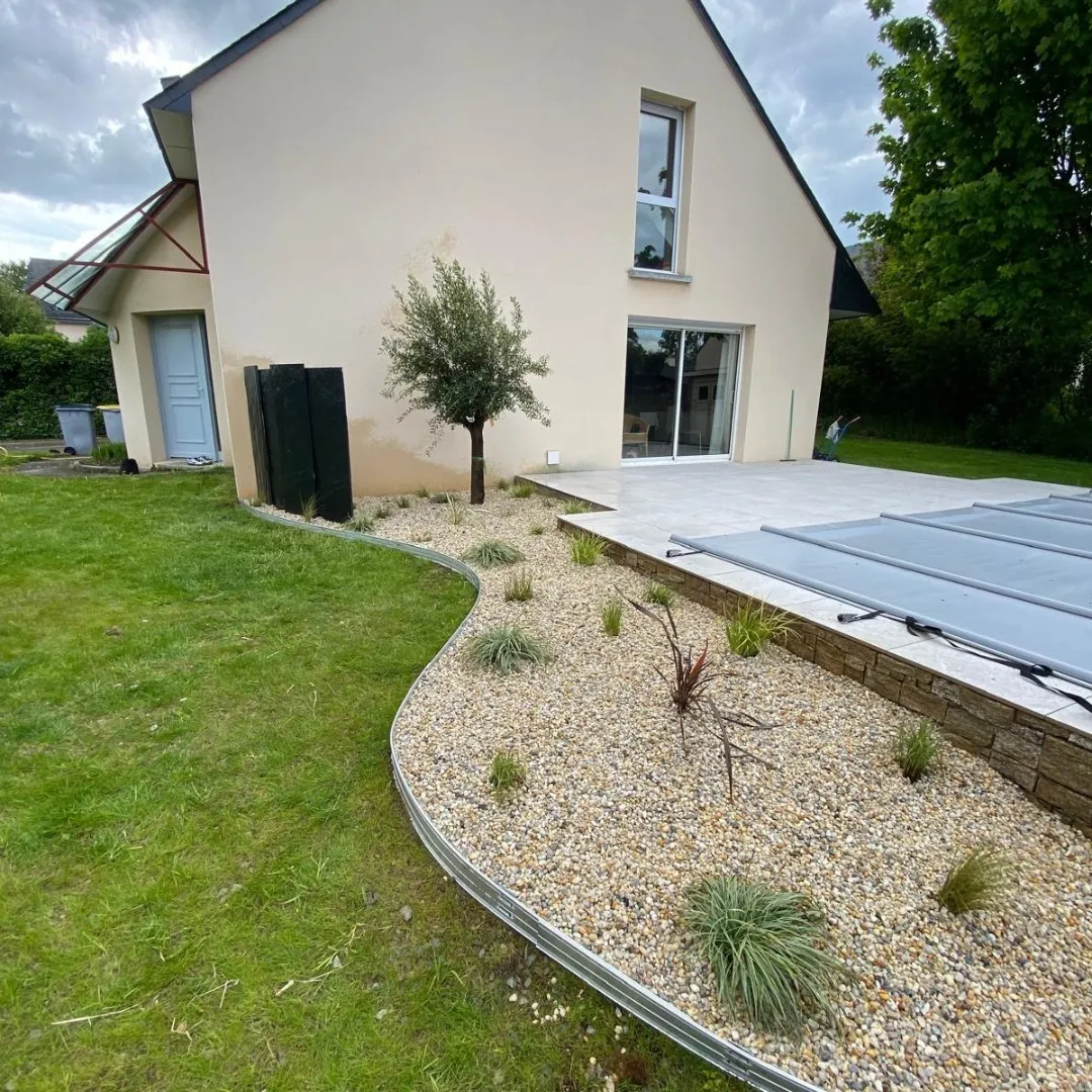 installation de pergola bioclimatique saint malo