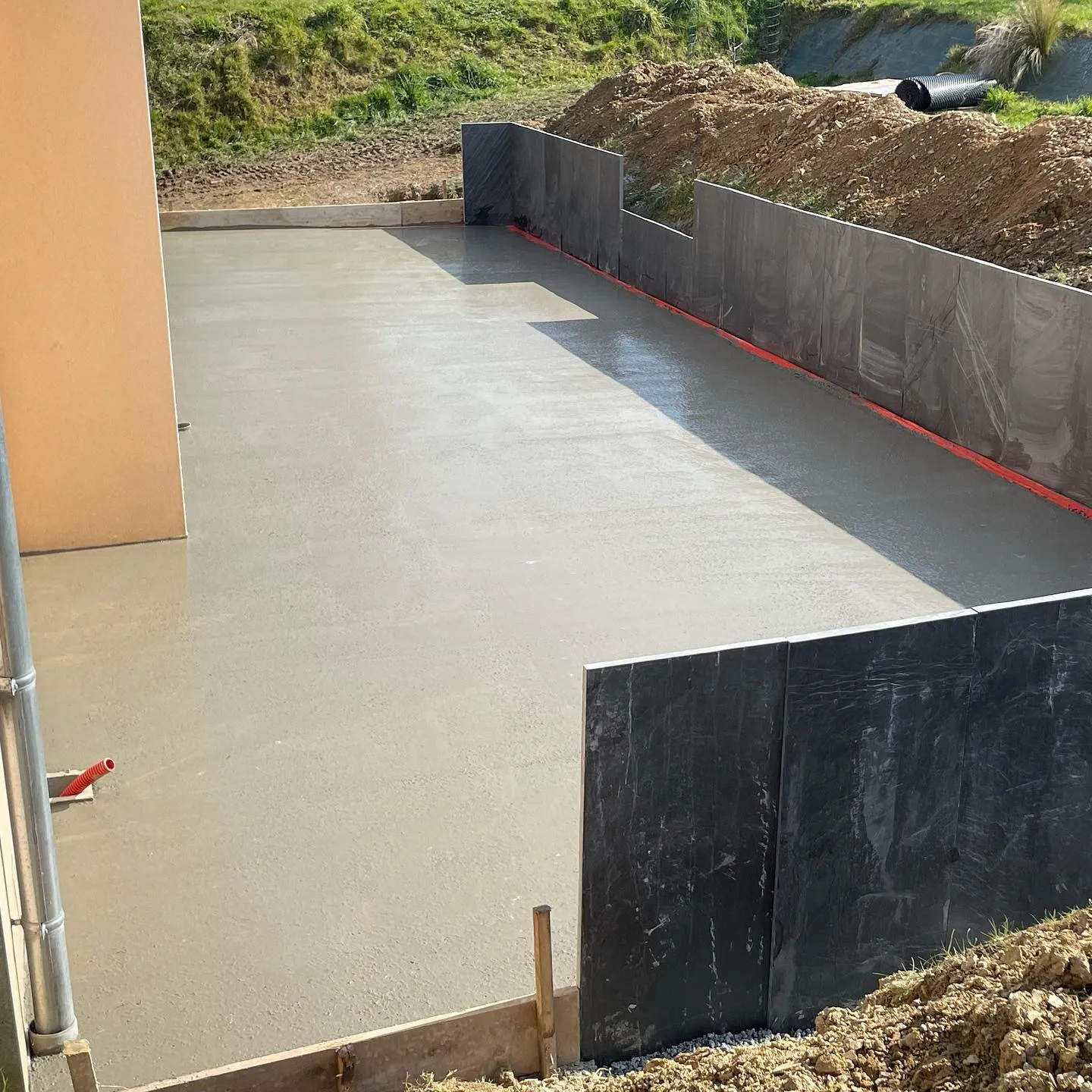 installation de pergola bioclimatique saint malo