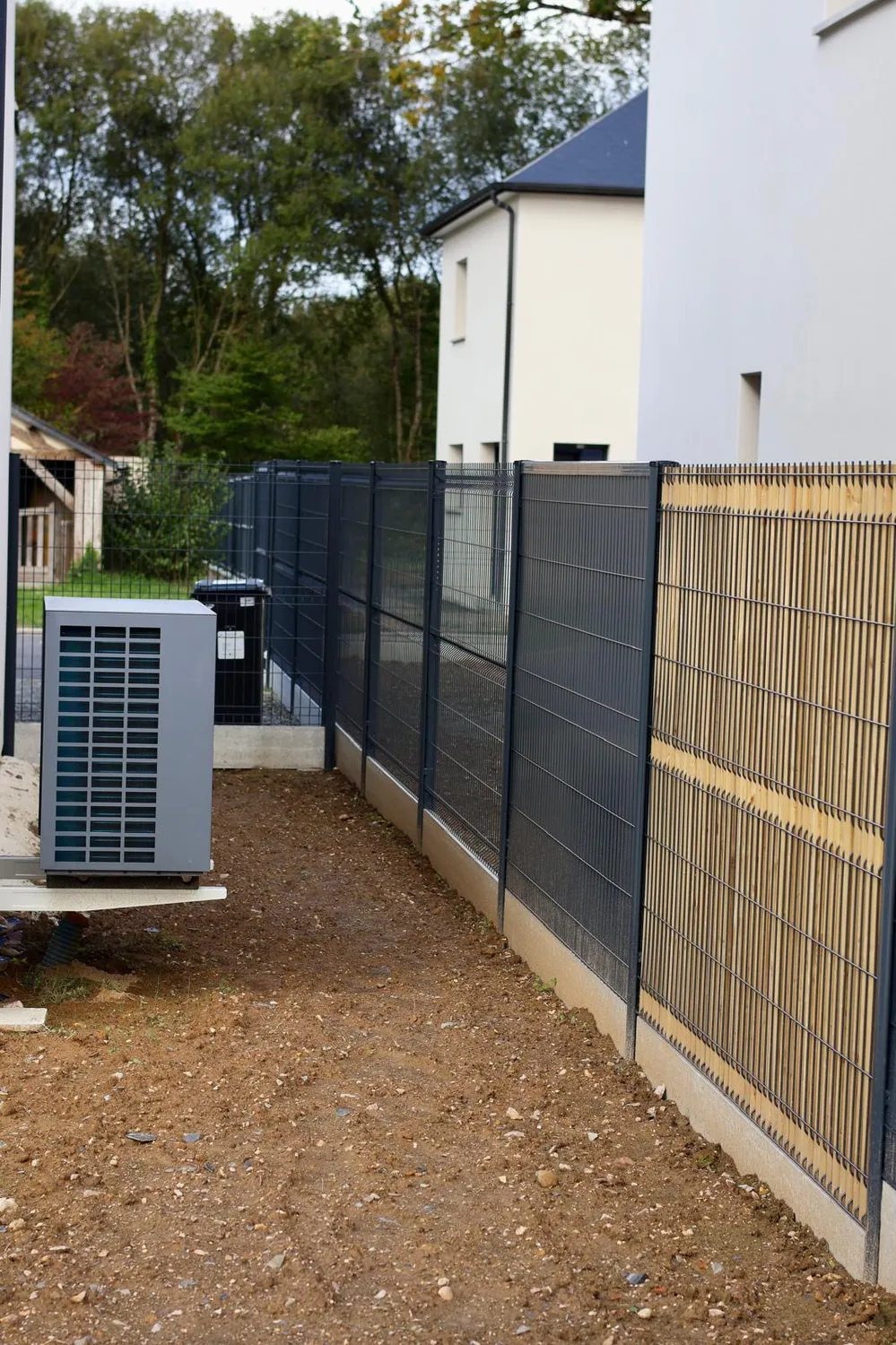 installation de piscine chavagne