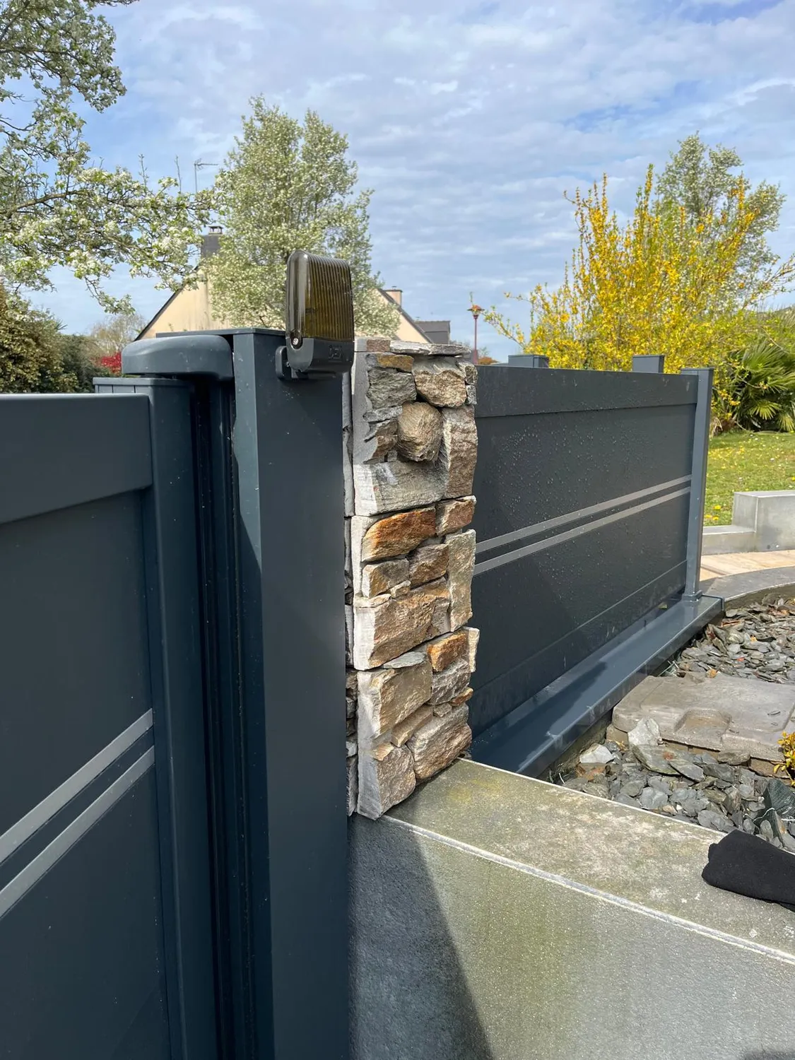 installation de piscine cintre