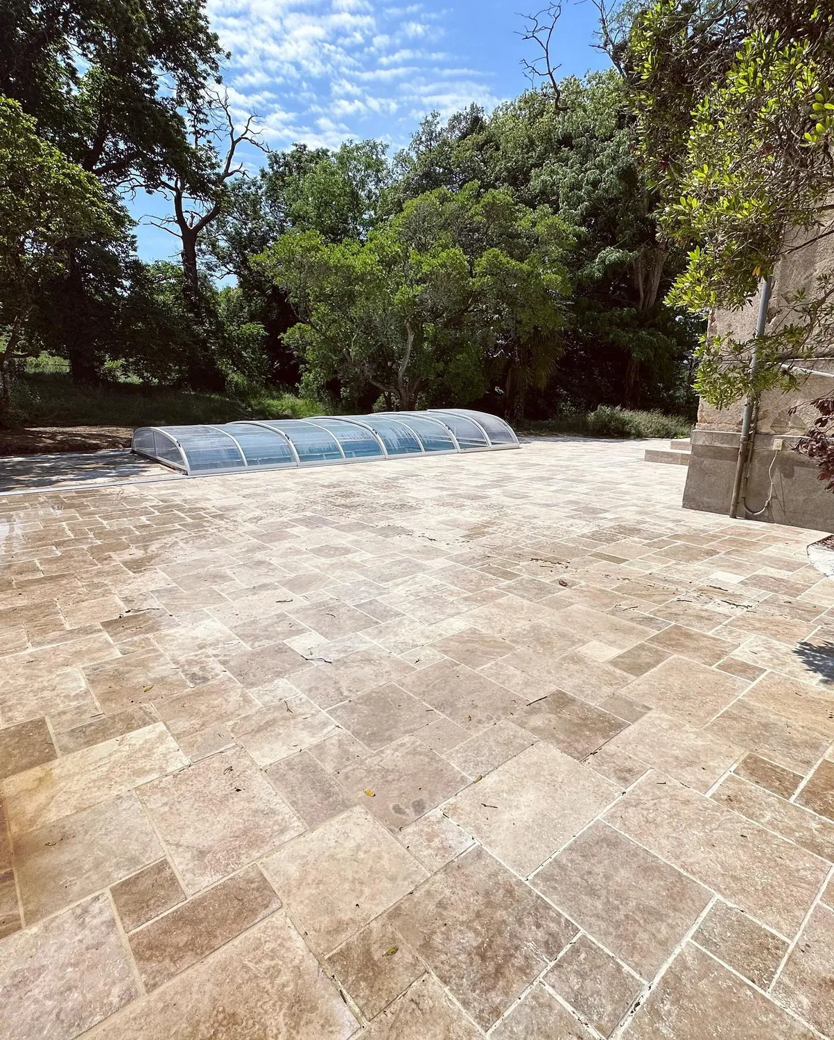 installation de piscine pace