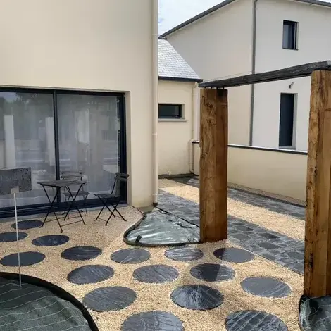 pavé terrasse jardin à Saint-Grégoire - image 2